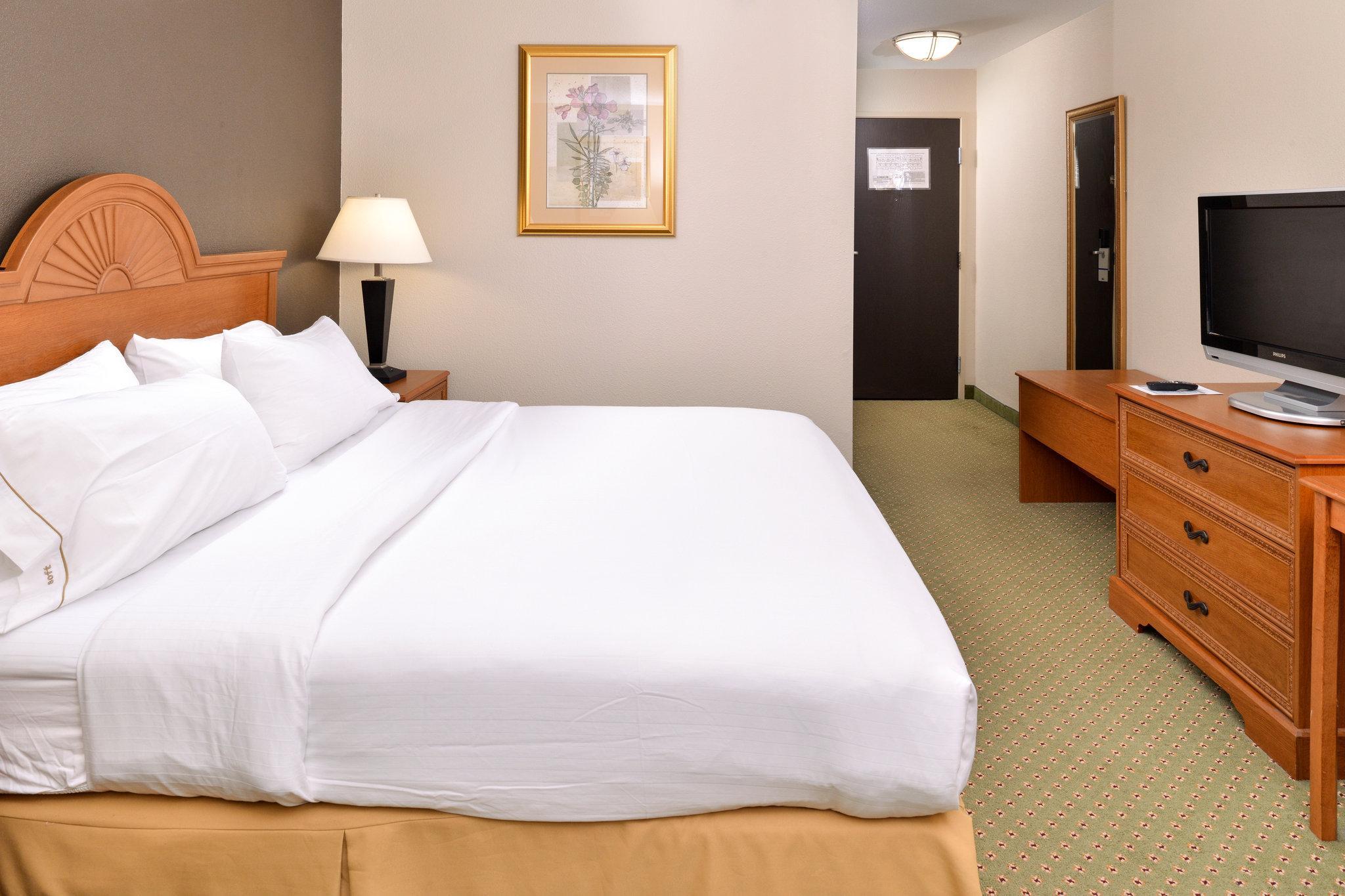 Holiday Inn Express Hotel & Suites Madison By Ihg Dış mekan fotoğraf