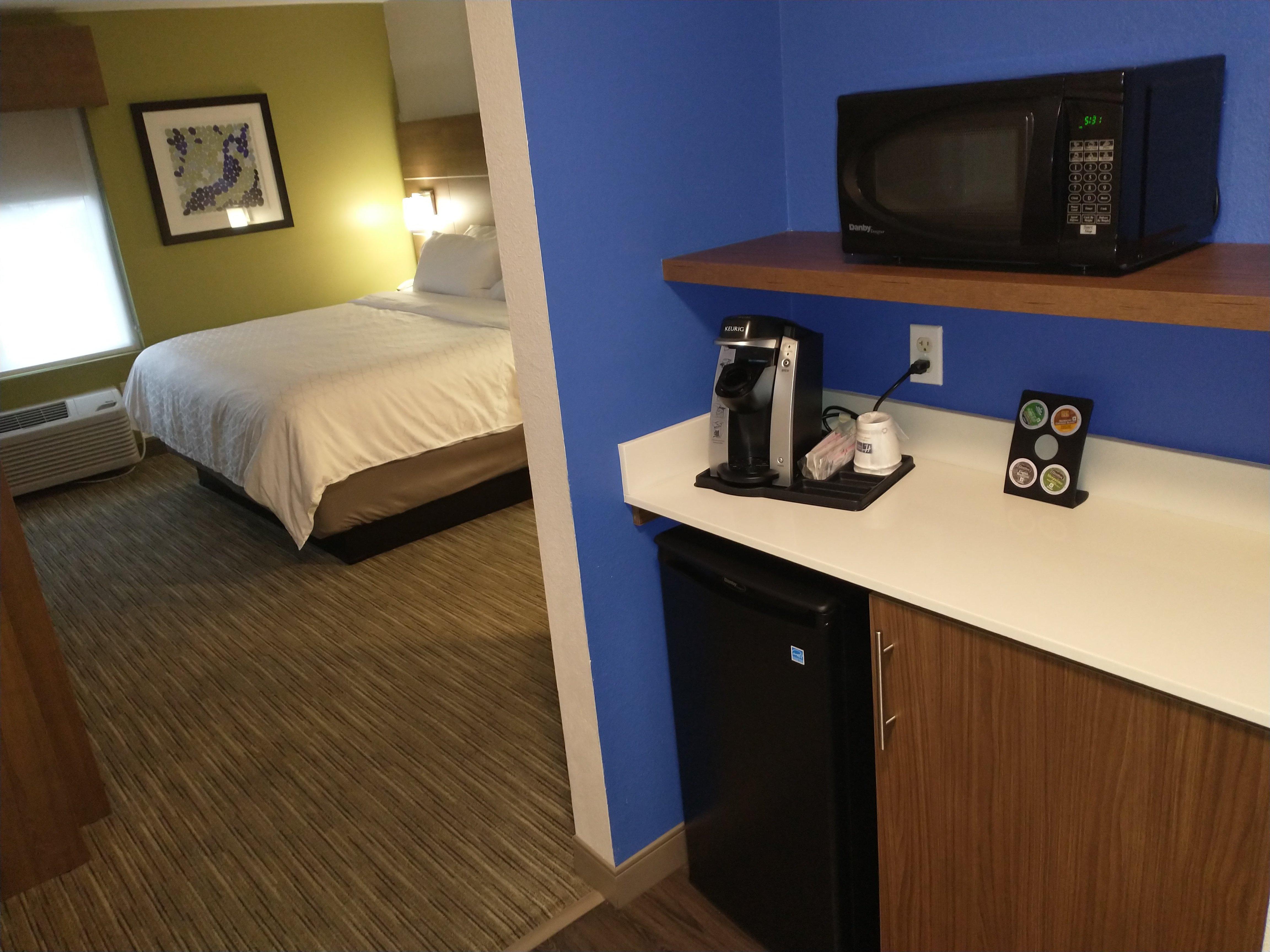 Holiday Inn Express Hotel & Suites Madison By Ihg Dış mekan fotoğraf
