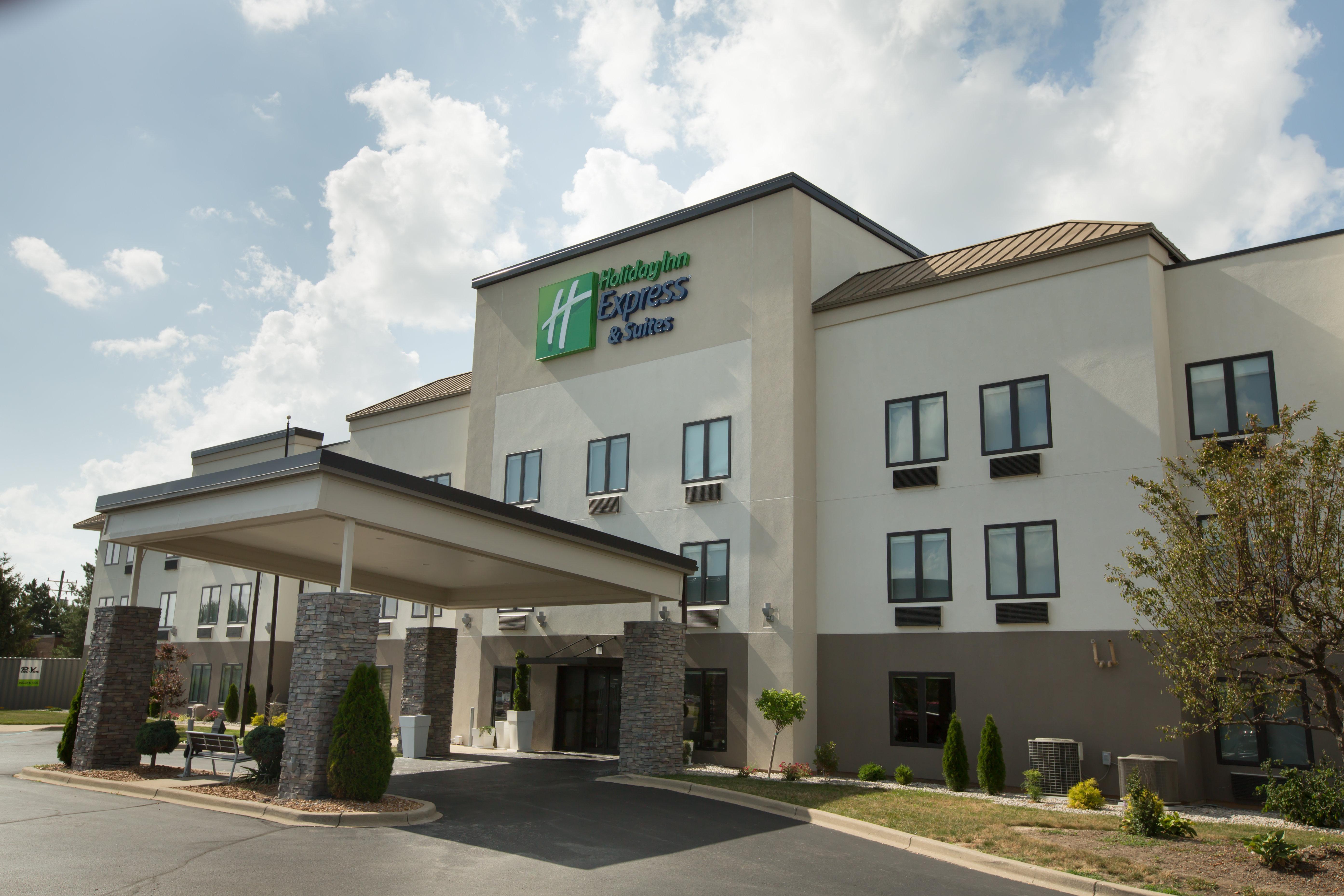 Holiday Inn Express Hotel & Suites Madison By Ihg Dış mekan fotoğraf